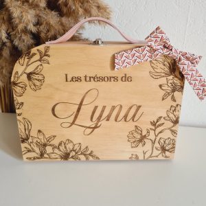 Valise en bois gravure