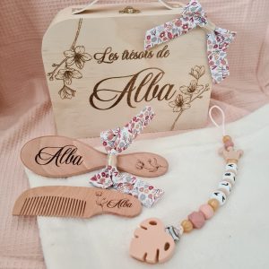 Valise en bois gravure